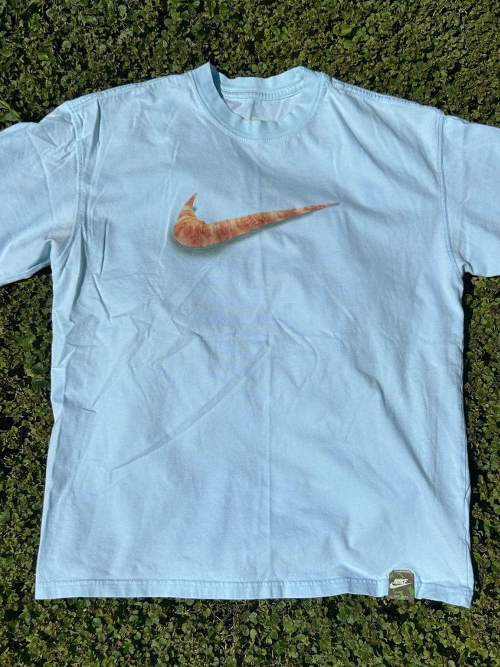 Nike Sportswear Max90 Croissant Roll Swoosh Blue Graphic Tee Men's Size Medium